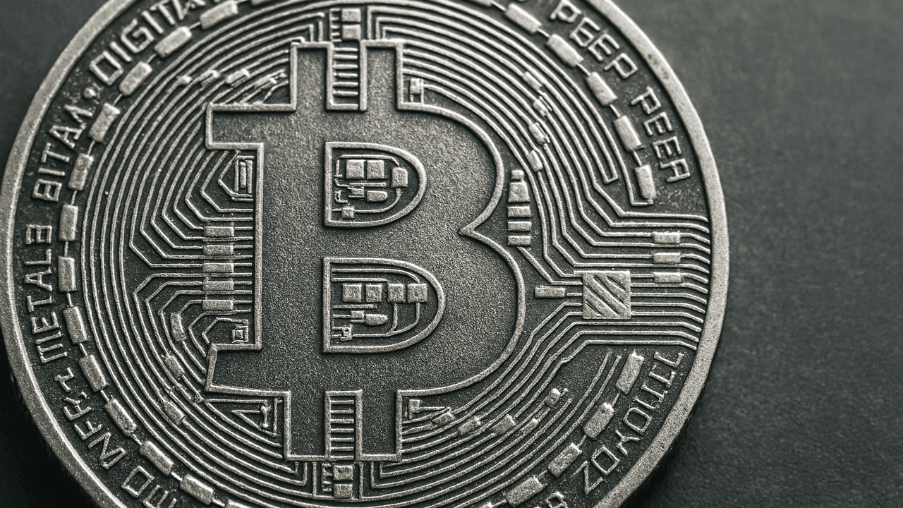 Mining Difficulty Rises 6.81% as Bitcoin Hashrate Hits Record High